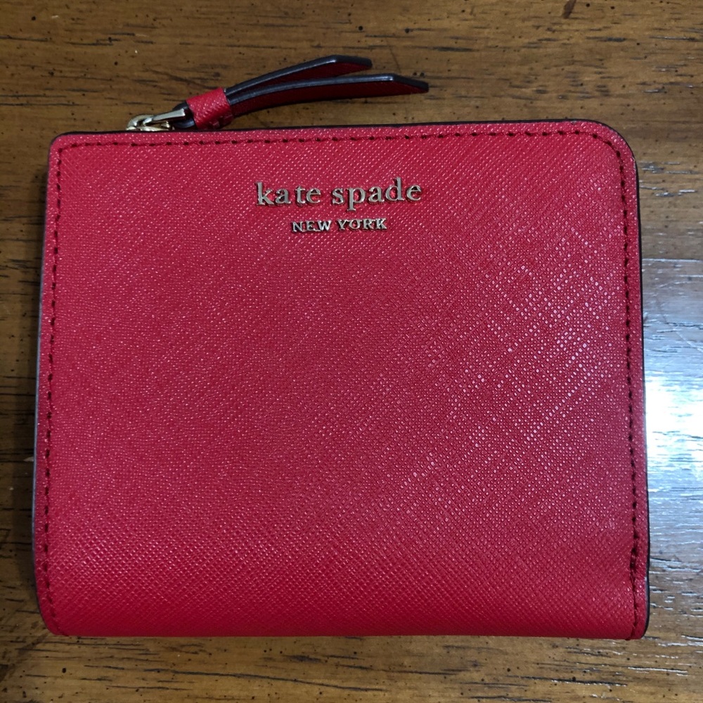 Kate Spade small bifold wallet